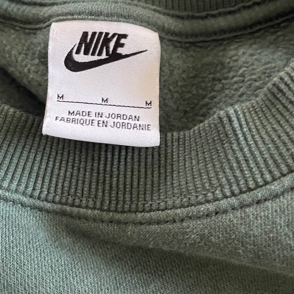 Nike Men’s Crewneck Sweatshirt in Forest Green with White Swoosh - Picture 2 of 3